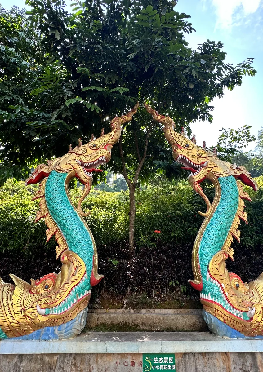 Gaozhuang Jinghong Golden Stupa